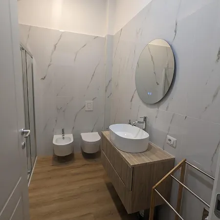 Apartman Di Pregio In Zona Milánó